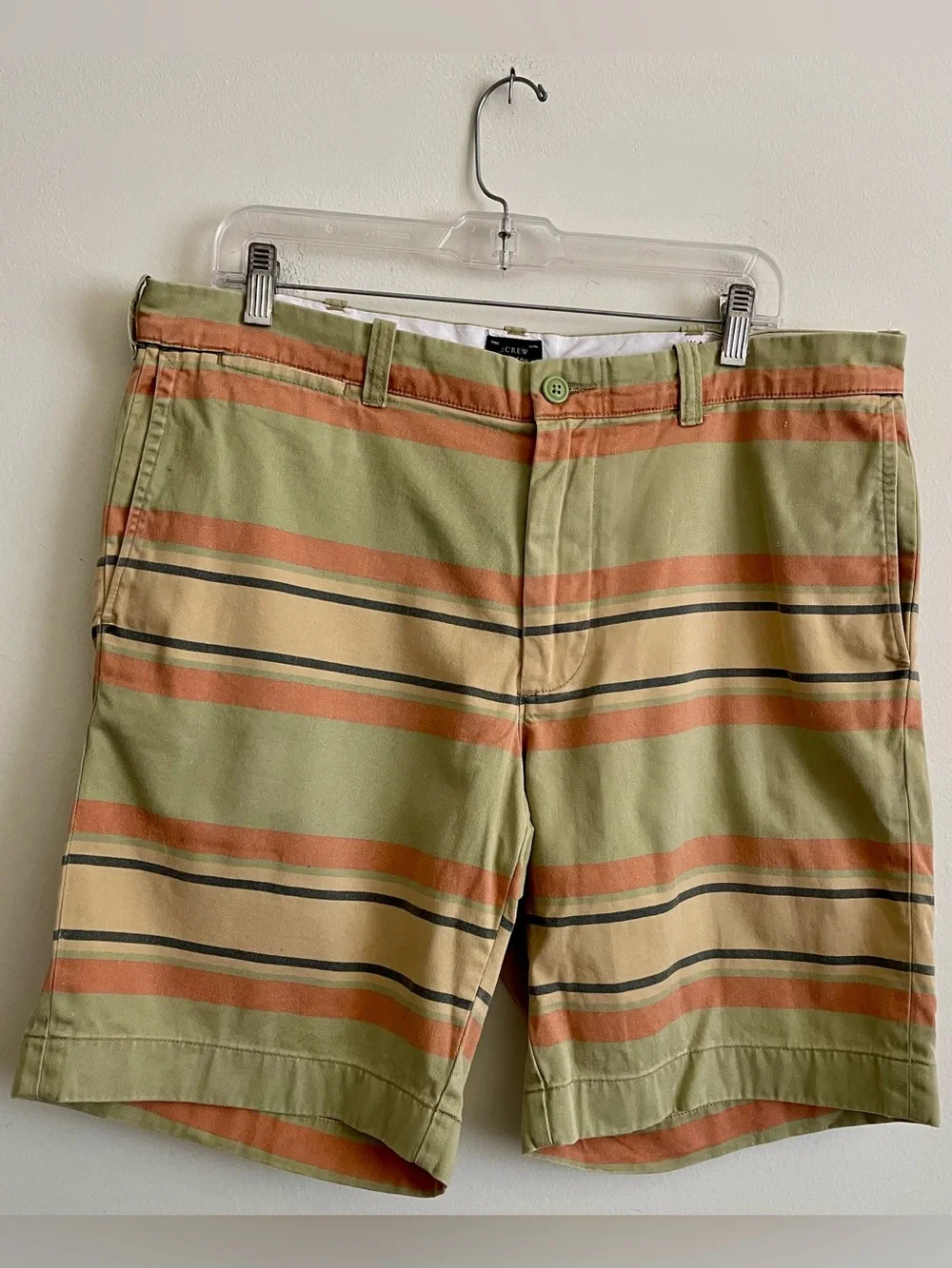 🫒 J. Crew Men’s Olive Green Striped Cotton Flat-Front Shorts 🫒